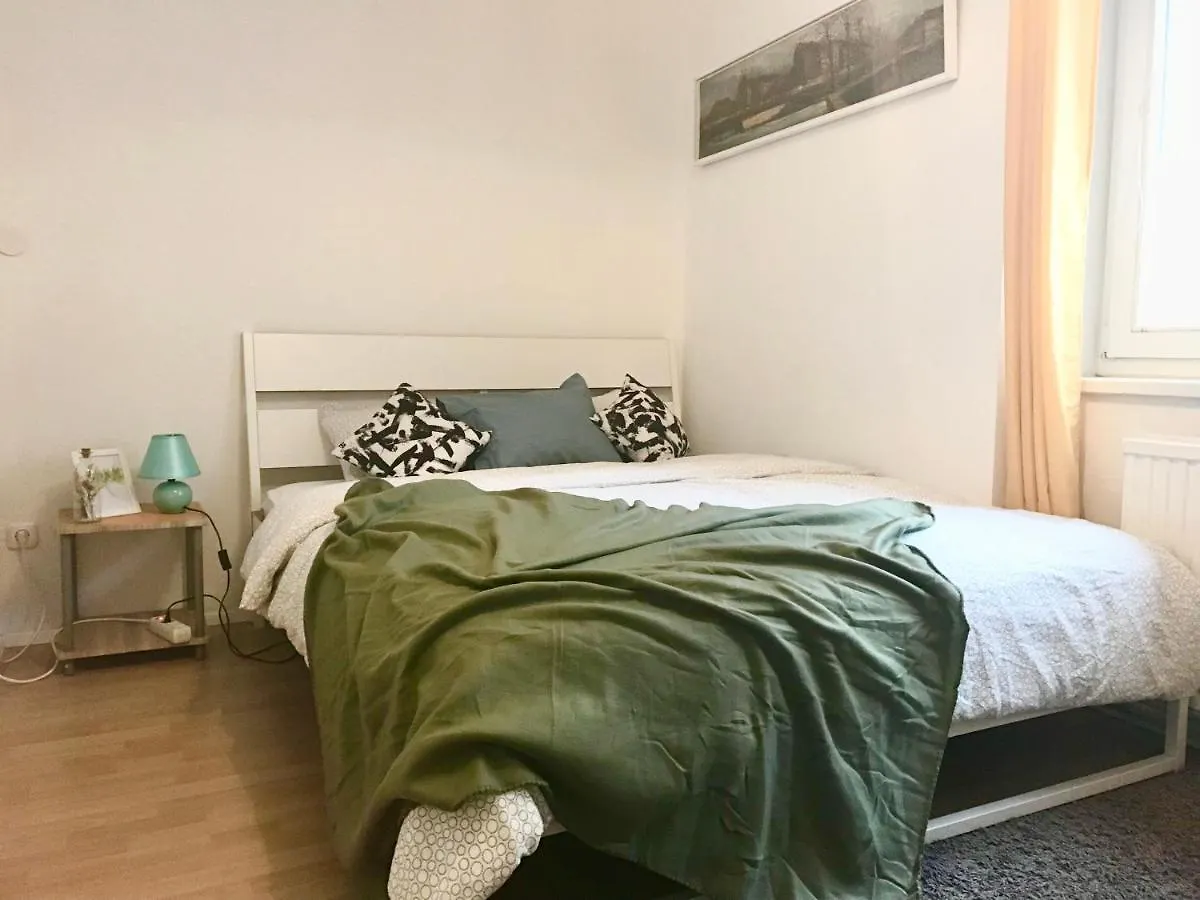 Nr.1 Perfect 3 Bedrooms Near To Main Train Station Viyana Avusturya