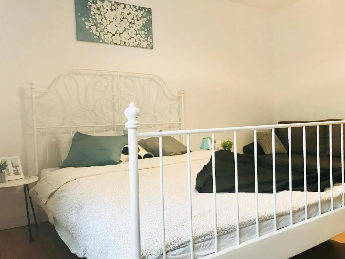 Daire Nr.1 Perfect 3 Bedrooms Near To Main Train Station Viyana Avusturya