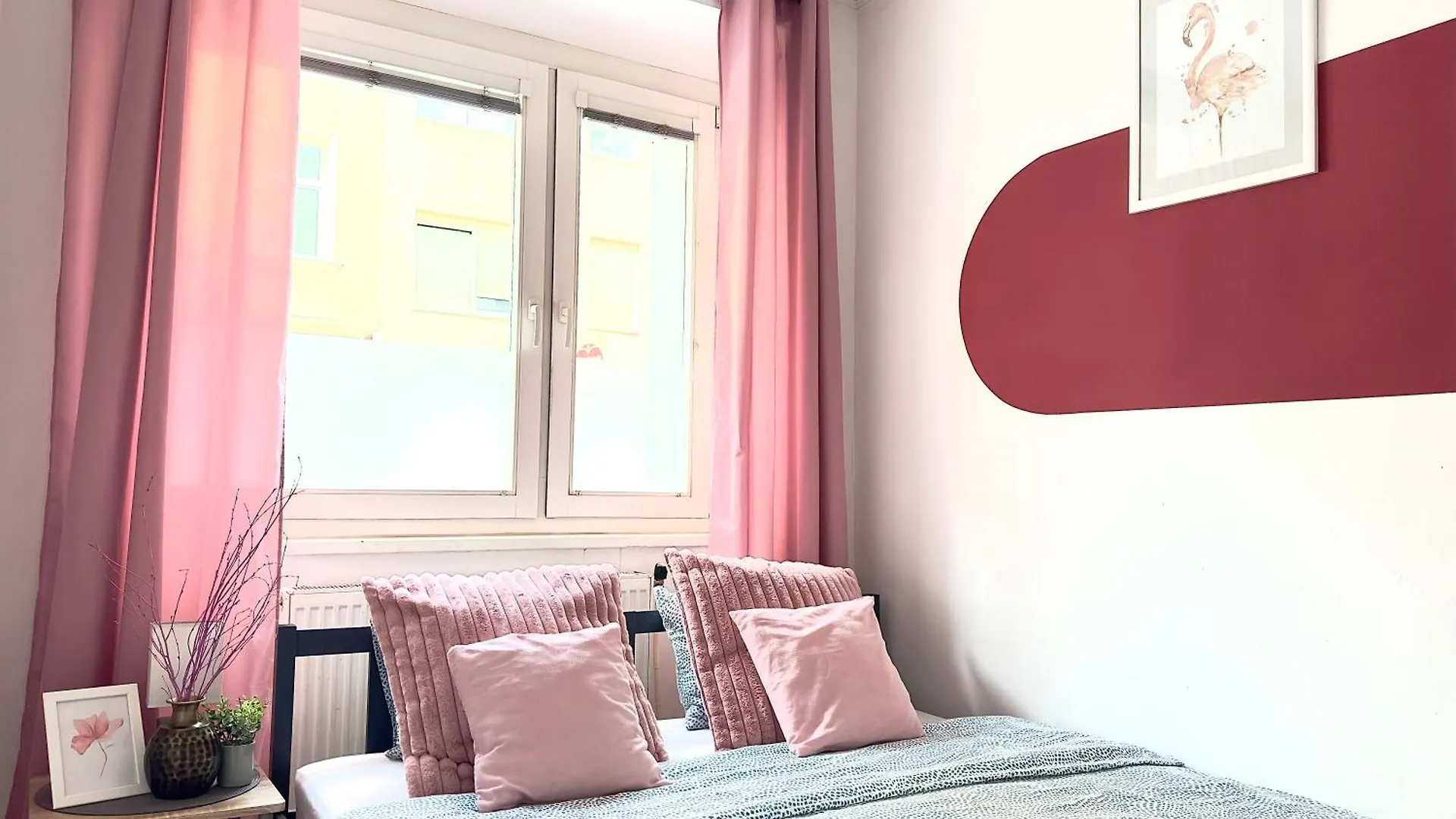 Nr.1 Perfect 3 Bedrooms Near To Main Train Station Wenen