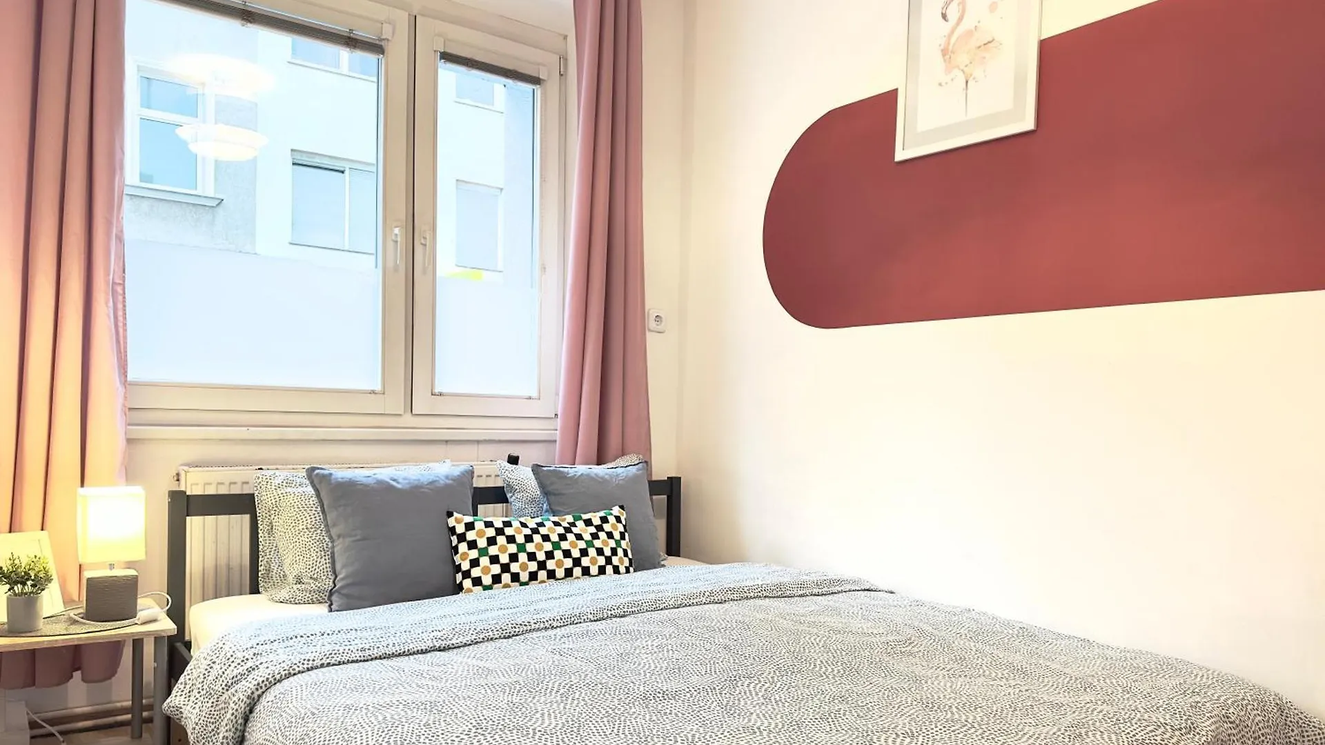 Nr.1 Perfect 3 Bedrooms Near To Main Train Station Wenen Appartement