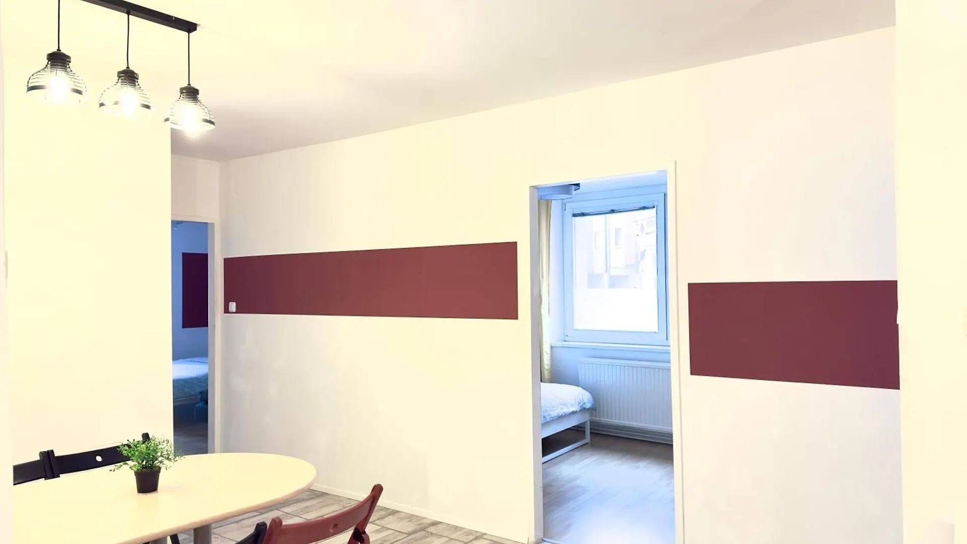 Nr.1 Perfect 3 Bedrooms Near To Main Train Station Wenen Appartement